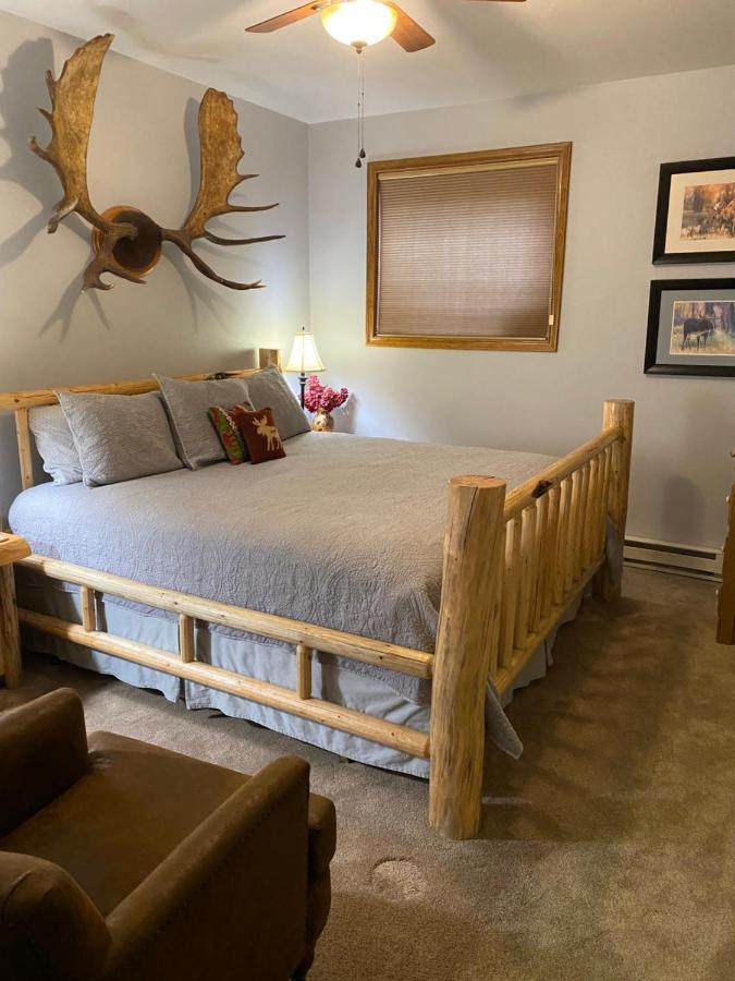 Two Bears Inn Bed & Breakfast Red Lodge Esterno foto