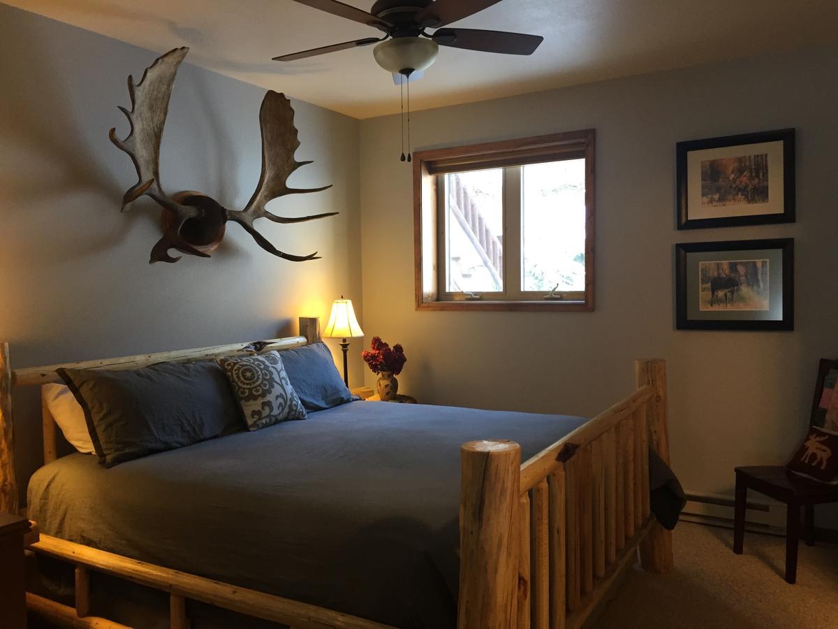 Two Bears Inn Bed & Breakfast Red Lodge Esterno foto
